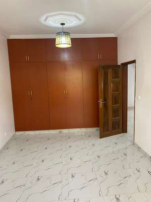 Magnifique duplex r+1 Keur gorgui disponible image 7