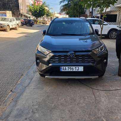 Toyota rav-4 2024 image 1