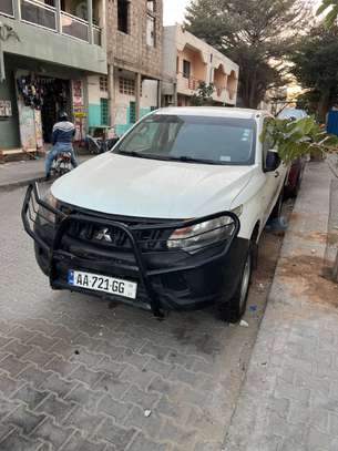 PICKUP L200 MITSUBISHI image 3
