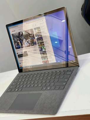 Surface laptop 5 i7 image 1