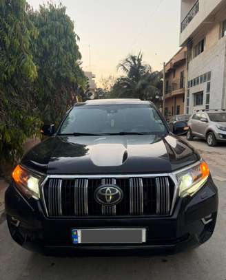 Toyota prado image 2