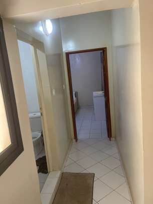 Studio meublé à louer image 14