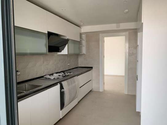 Appartement F4 au Plateau avec Vue Mer image 7