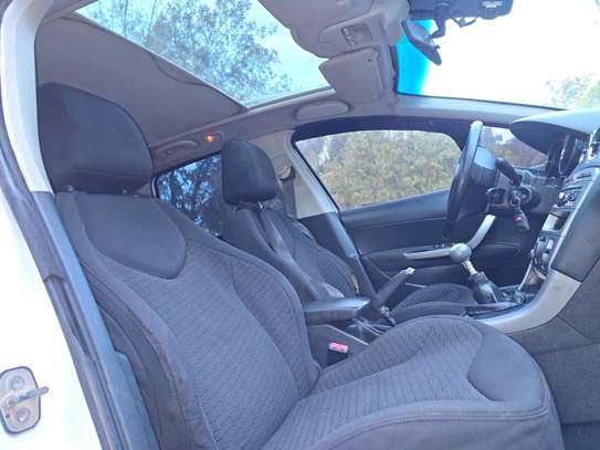 PEUGEOT 308 BREAK 7PLACES image 5
