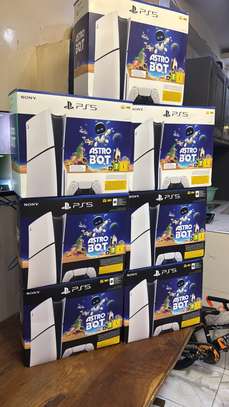 Ps5 neuves scellés pack Astro bot +10jeux image 1