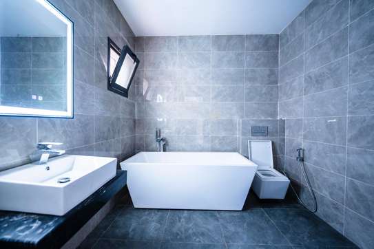F5 en duplex aux almadies rte du meridien image 10
