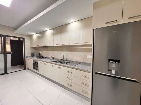Mermoz - Appartement de standing – 3 chambres image 3