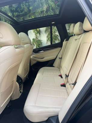 Bmw x3 2018 image 9
