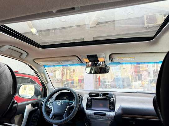 Toyota Prado VX 2020 image 4