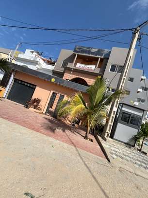 Villa résidentielle pour bureau ou logement de fonction image 1