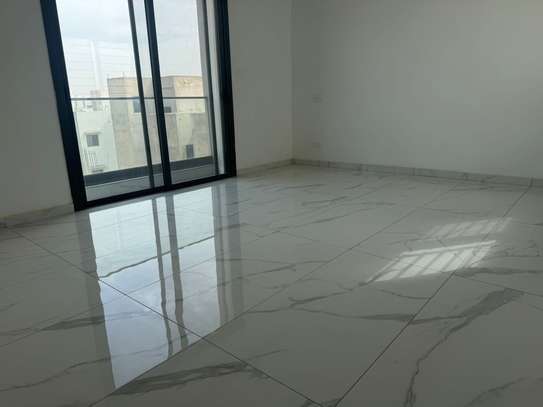 Appartement 4 chambres à louer aux Almadies Philippe moris image 5