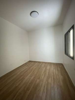 F4 Neuf Recasement BOA Almadies image 7