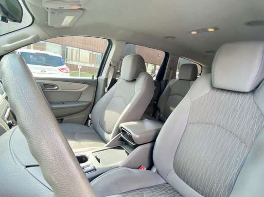 Chevrolet traverse image 9