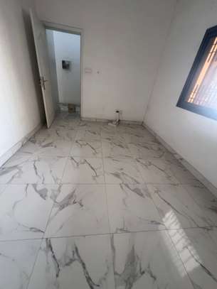 Joli studio au RDC  Mermoz image 4