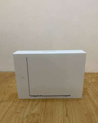 MACBOOK AIR M4 13 2025 sceller image 4