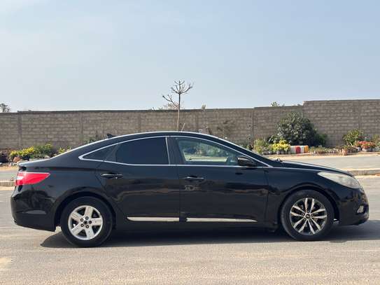 HYUNDAI GRANDEUR image 4