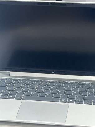 hp elitebook 6 G1A ryzen 5 pro image 4
