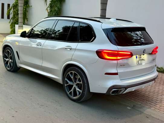 BMW x5 pack M version premium image 4