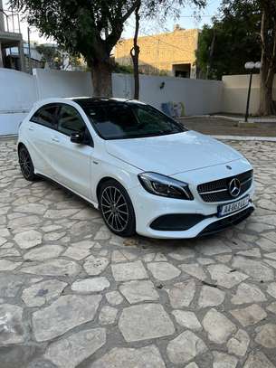 Mercedes Classe A 250 Pack Sport AMG image 4