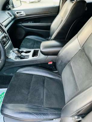 Jeep grand cherocke 2017 image 4