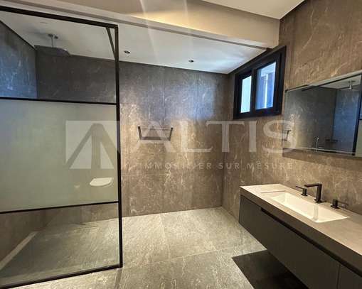 Appartement F4 à louer Corniche Ouest image 13