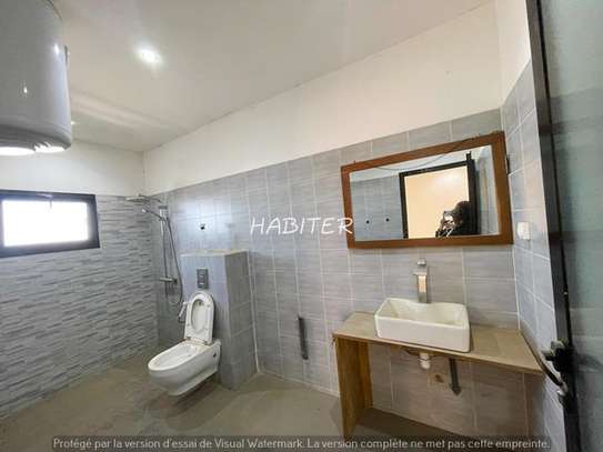 Appartement lumineux à louer à ouakam image 6