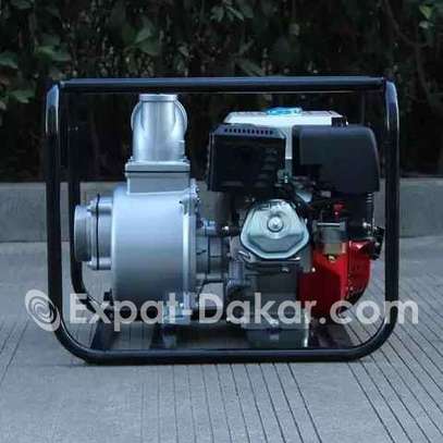 Auto pompe eau image 1
