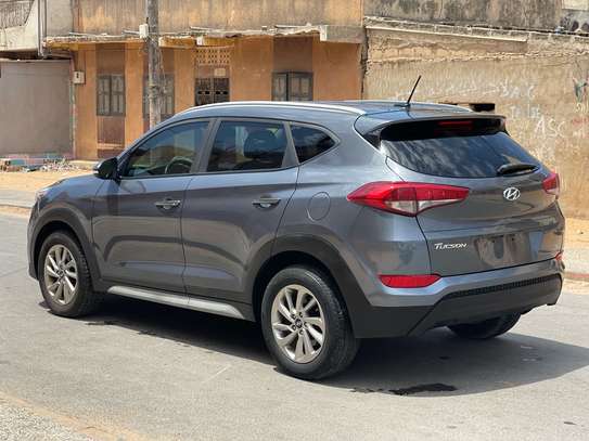 HYUNDAI TUCSON 2017 image 5