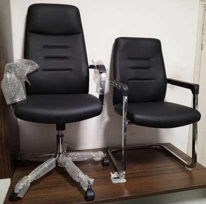 Fauteuil de bureau directeur/assistant image 2