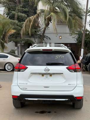 Nissan rogue 2017 image 3