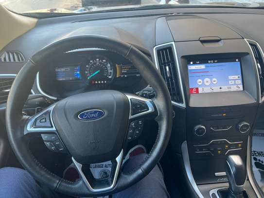Ford Edge SEL 2016 image 10