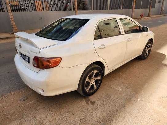 Toyota corrola image 4