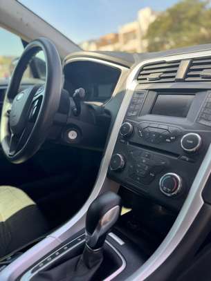Ford Fusion 2016 image 10