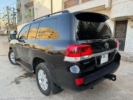 Toyota Land Cruiser 2018 image 5