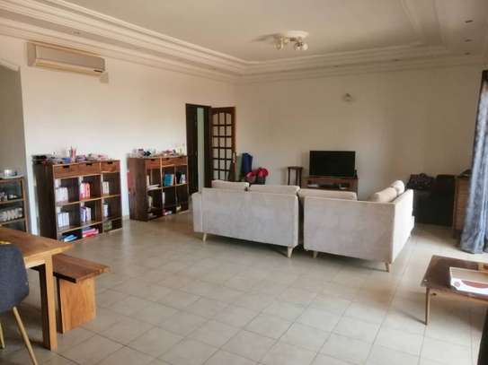 Grand appartement Almadies image 1
