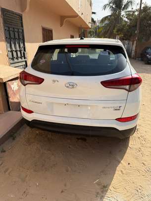 Hyundai Tucson version 4/4 image 11
