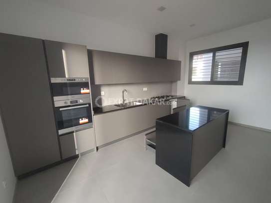Magnifique duplex à louer aux Almadies image 13