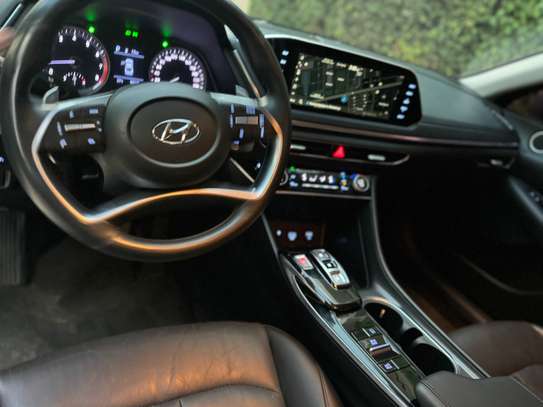 Hyundai sonata image 7