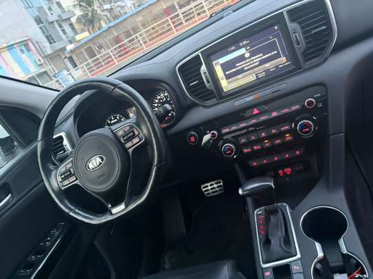 Kia sportage 2017 excellent état image 2