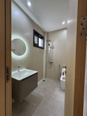 Bel appartements a Amitié 3 / Résidence Keur Aissatou image 7