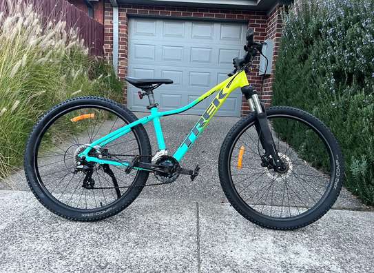 𝙑𝙀𝙇𝙊 𝙑𝙏𝙏 27.5" 𝙏𝙍𝙀𝙆 𝙈𝘼𝙍𝙇𝙄𝙉 5 image 1