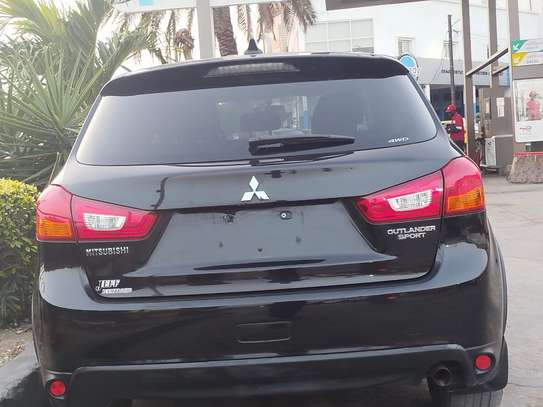 Mitsubishi Outlander RVR image 6