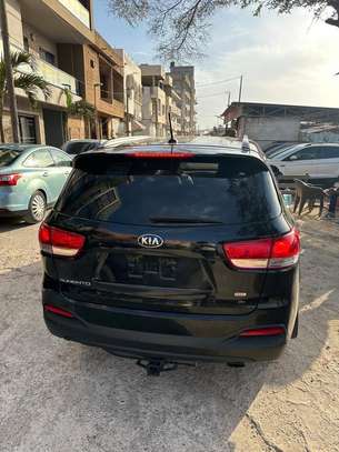 KIA SORENTO 2018 image 4