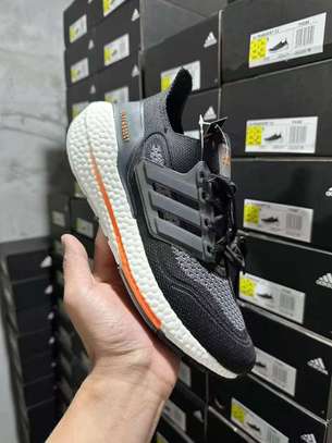 Chaussure sport Adidas image 2