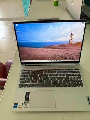 Lenovo Ideapad slim 5 i7 image 1