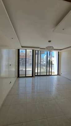 APPARTEMENTS F3 (2 CHAMBRES) A LOUER NGOR - ALMADIES image 1