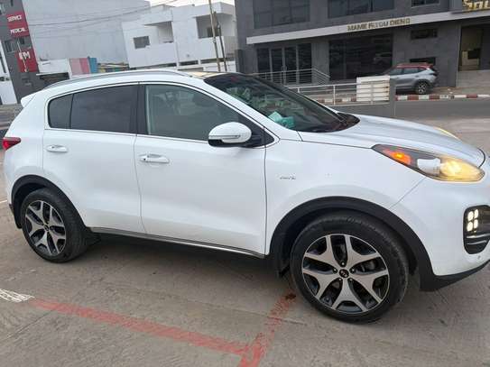 Kia sportage 2017 excellent état image 6