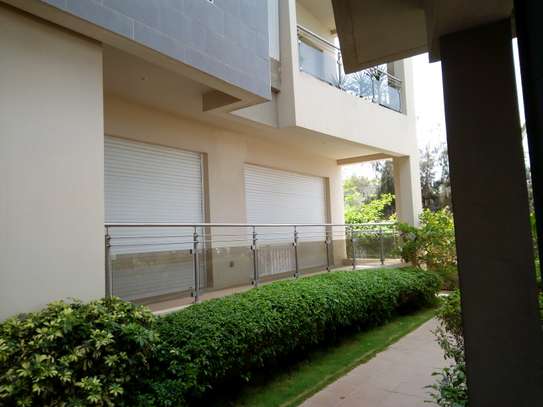 Appartements F4 à louer sur la corniche des Almadies image 2