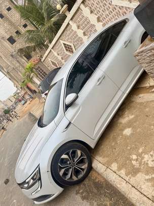 RENAULT SM6 2018 model 2019 image 4