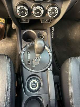 Mitsubishi rvr platinium image 13